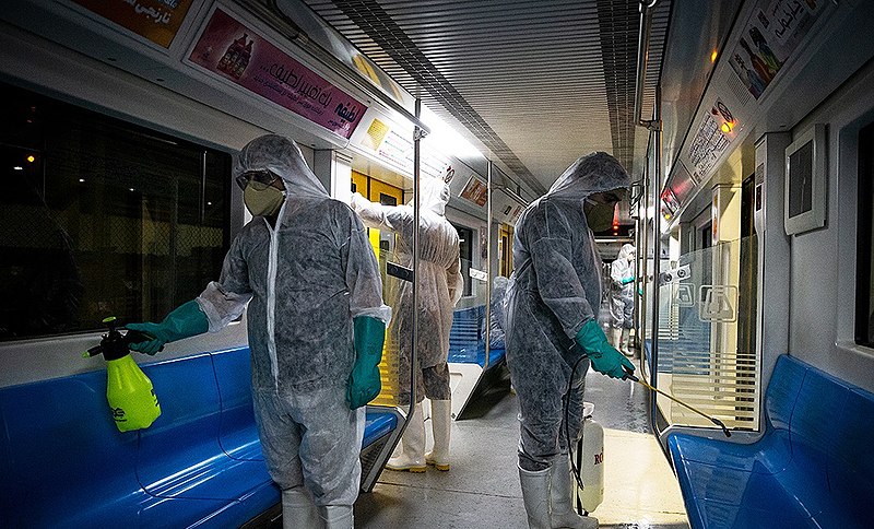 Desinfección del Subte en Theran