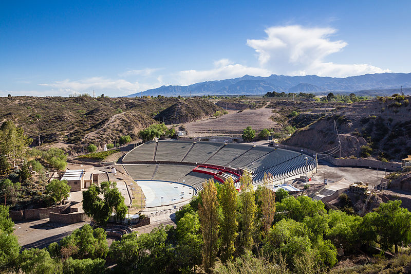 Teatro griego en sus inicios. 