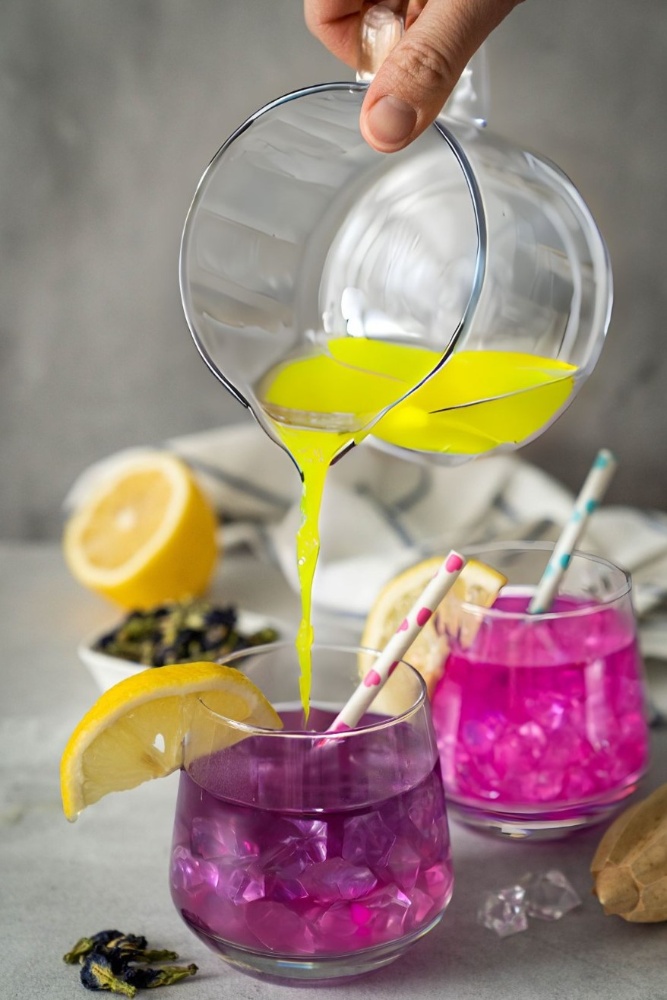 Jugo de limón morado