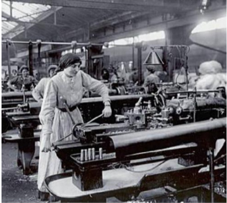 Mujeres obreras trabajando en una fábrica textil