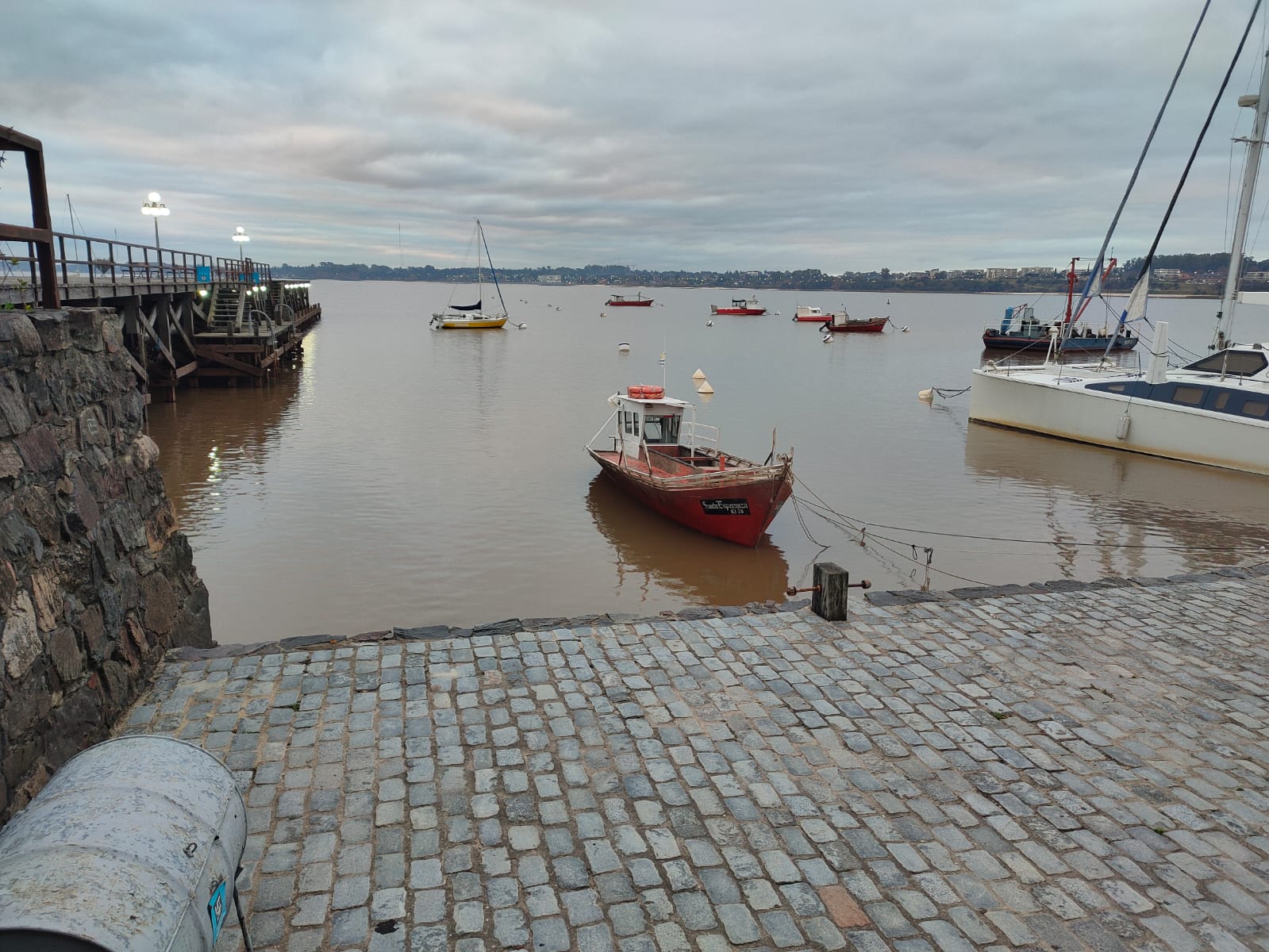 Barcos en el muelle